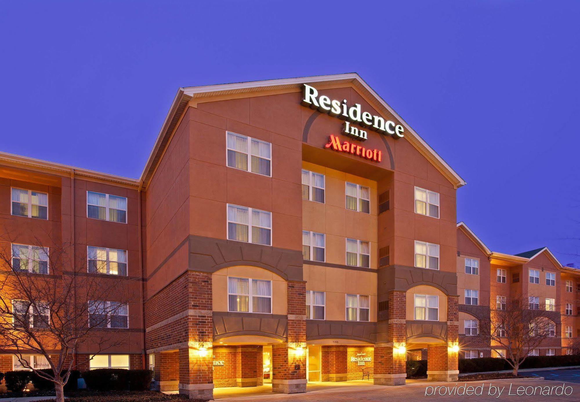 Residence Inn Indianapolis Downtown On The Canal Exterior photo